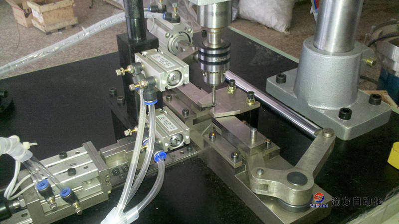 自動(dòng)攻牙機(jī)